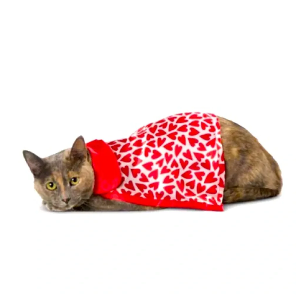 Silky Collared Cat Cape - Hearts *3/$15*